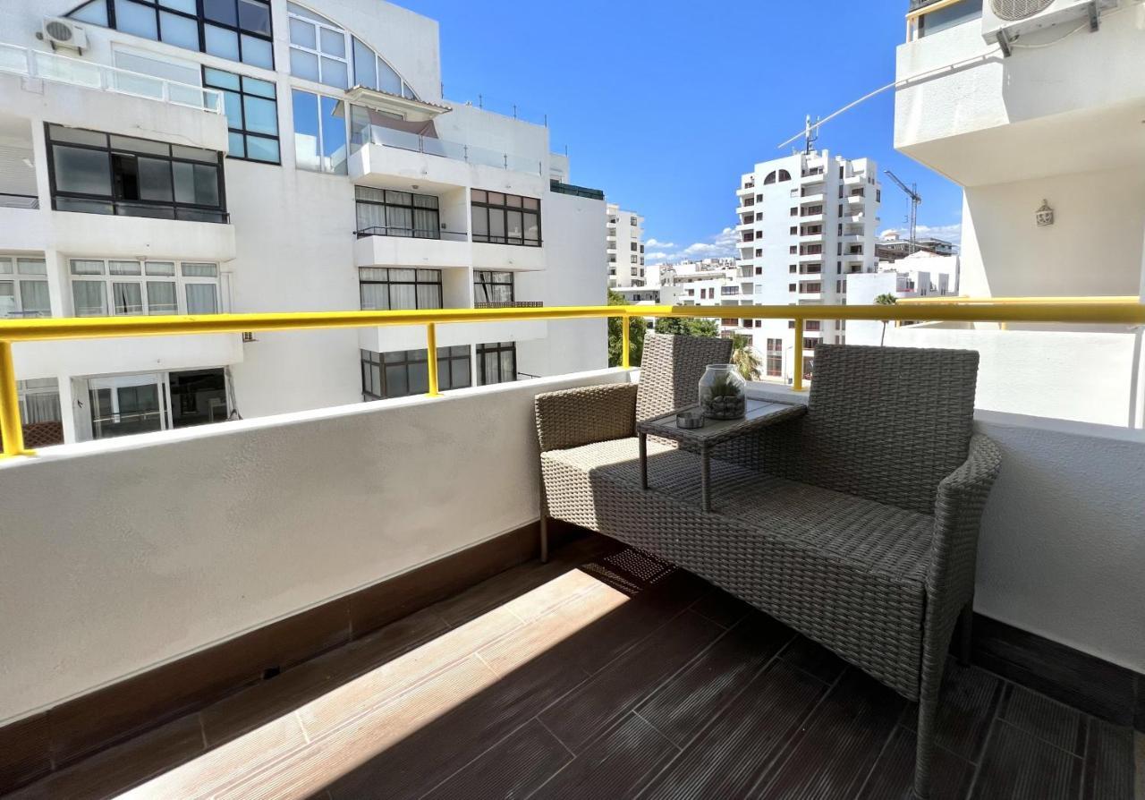 Miral 4 - 100 Mtr To Beach By Hd Properties Quarteira Exteriör bild